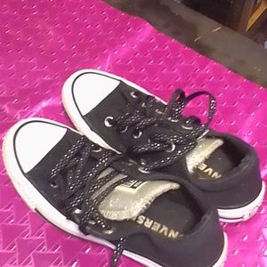 Girl's black and see silver Converse